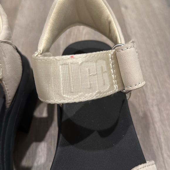 Ugg Ashton Ankle Sandals - Picture 12 of 13